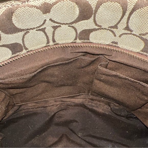 The Coach F12843 Patchwork Shoulder Bag - Picture 8 of 12